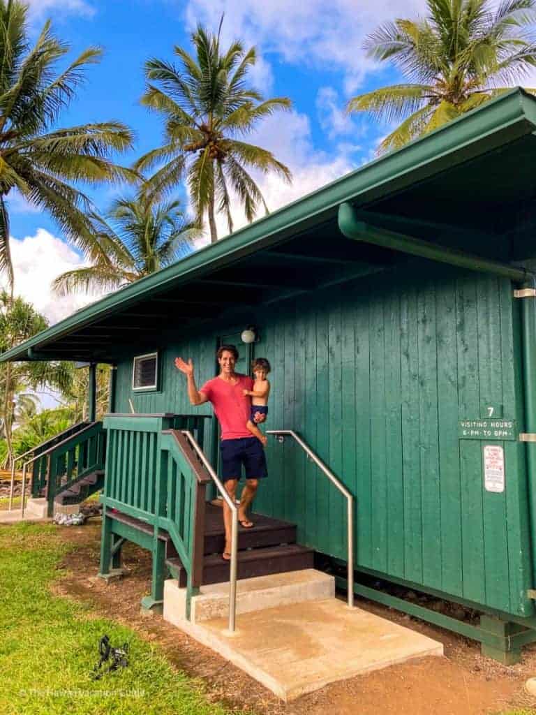 where to stay maui hana waianapanapa cabins