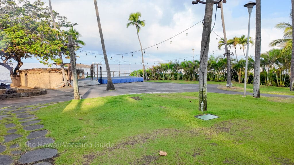 voyagers of the pacific luau at the Royal Kona