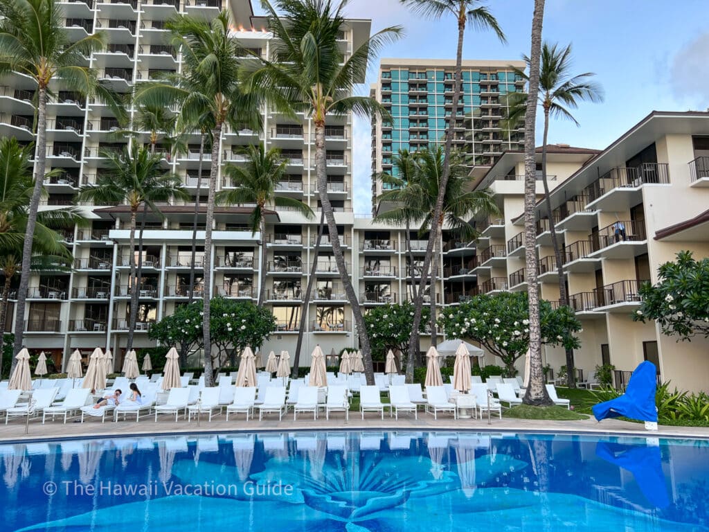 The Halekulani Hotel: Elegant and Oceanfront - The Hawaii Vacation