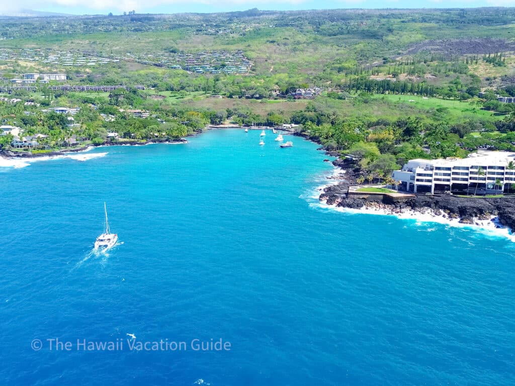 captain cook snorkeling tour departure from Keauhou Bay.jpg