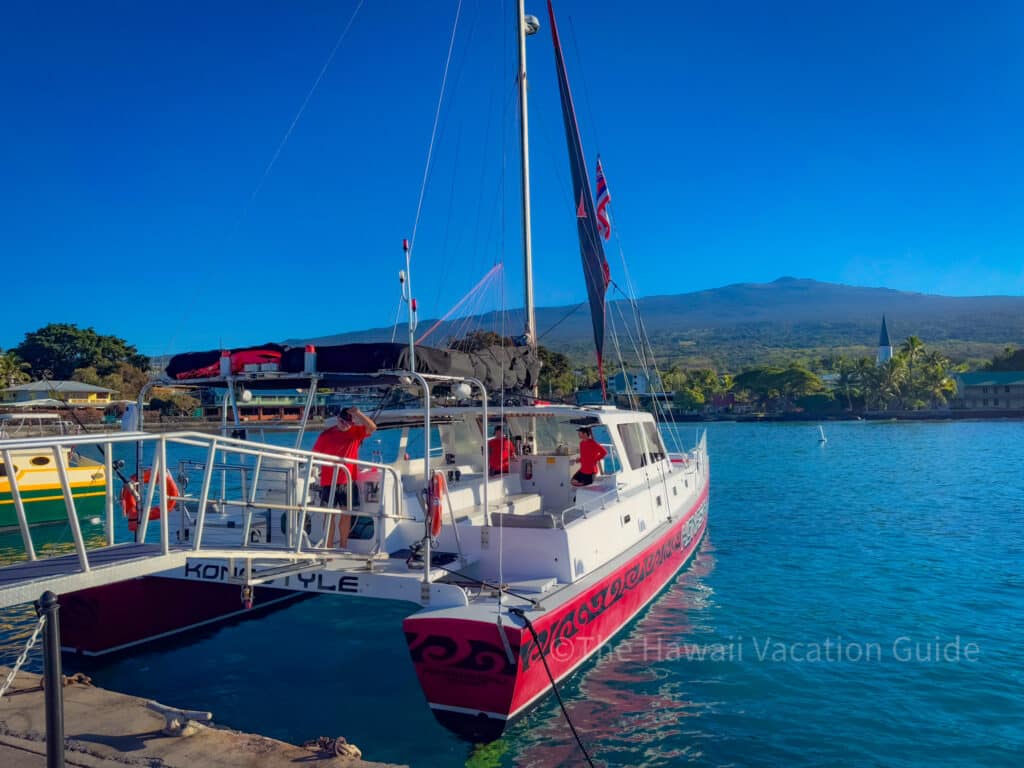 captain cook snorkeling tour luxury catamaran