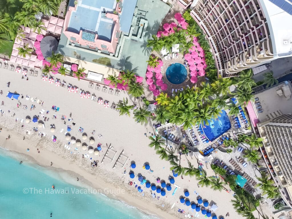 beachfront hotels Waikiki The Royal Hawaiian Pool