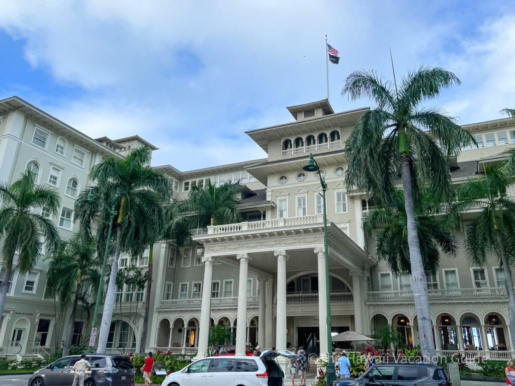 hotels on waikiki beach the Moana Surfrider
