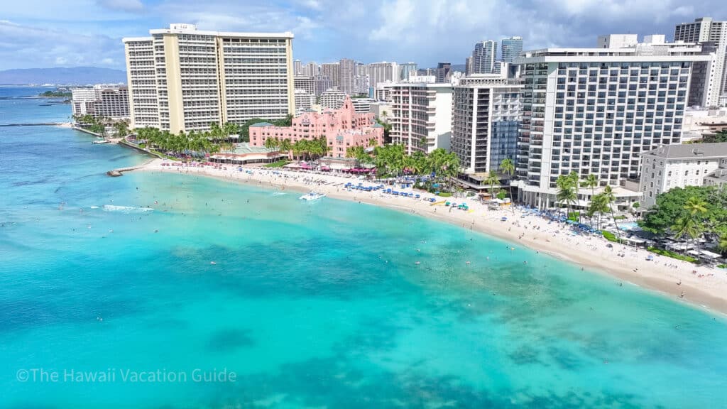 waikiki beach is touristy