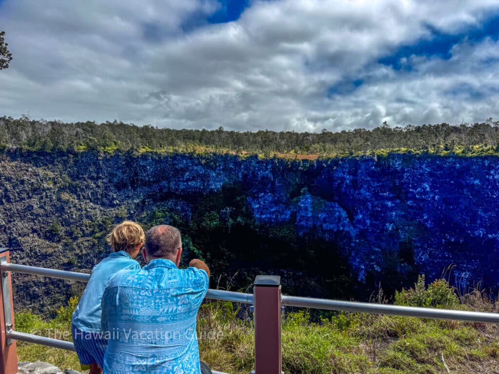 how to visit volcanoes national park chain of craters road
