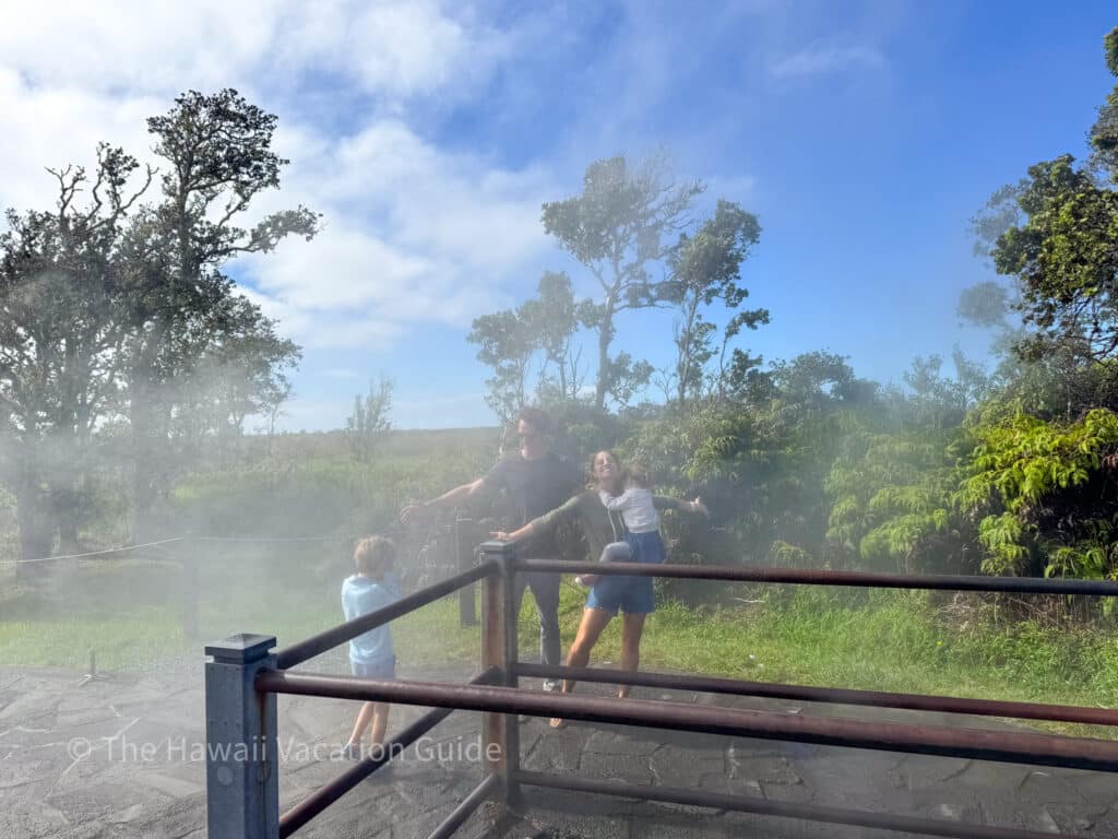 steam vents on crater rim road