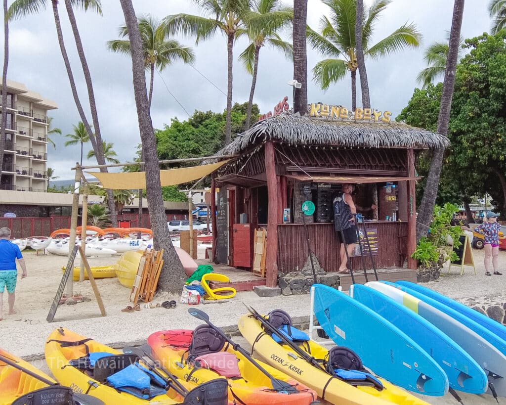 Kona Boys Beach Shack on Kamakahonu Beach