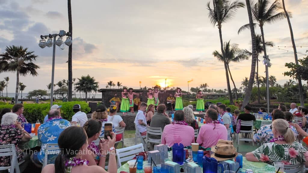 waikoloa-marriott-luau-general-seating-view